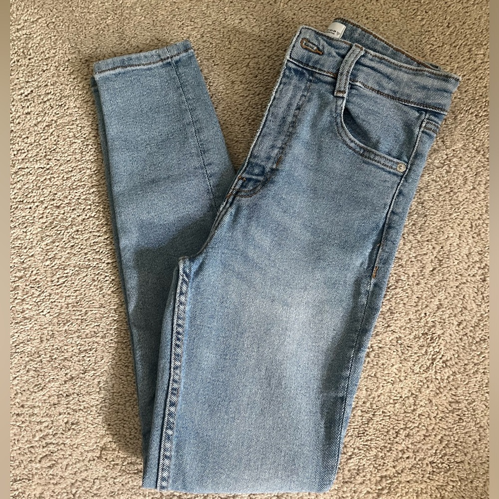 Zara High Rise/Waist Jeans Size 6